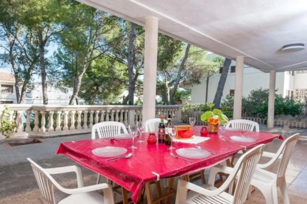 Villa Marta, A Fantastic Holiday Home By The Sea Santa Ponsa