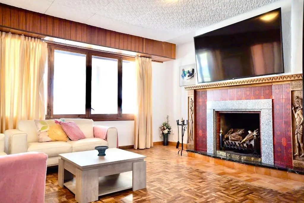 Villa Marta, A Fantastic Holiday Home By The Sea Santa Ponsa